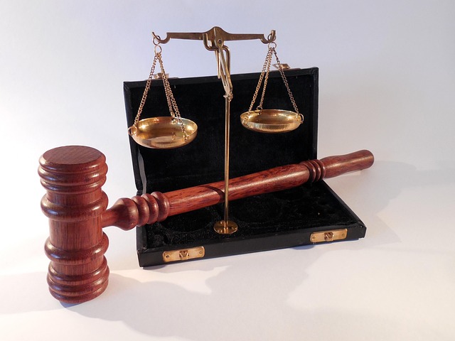 lawyer-attorney-law-judge-640x480-90984879.jpeg